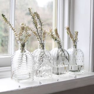 Vază de sticlă pătrată presată din sticlă