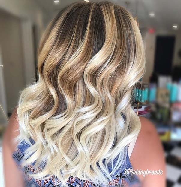 Rjavi lasje z zlato in platinasto blond barvo