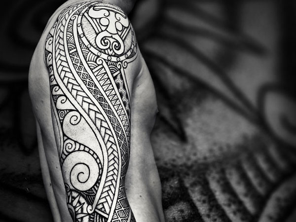 Úžasné tetovanie na rukáve Samoan