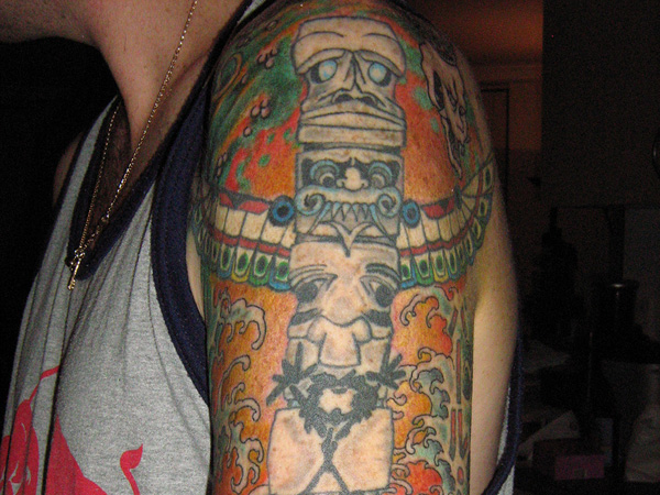 Razširitev tetovaže Totem Pole