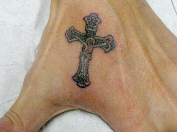 Izdelajte tetovažo Jezusa križanega