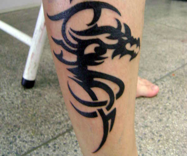 Tatuaj Tribal Dragon Leg
