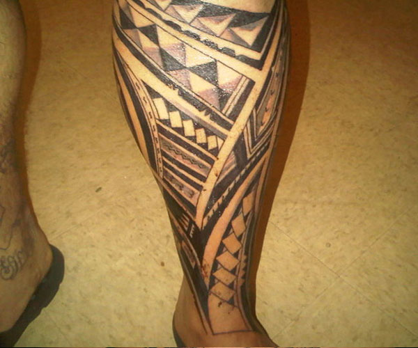 Oblikovanje tetovaže na nogah