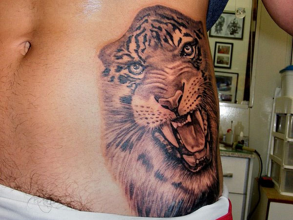 Strašljiva tetovaža tigra