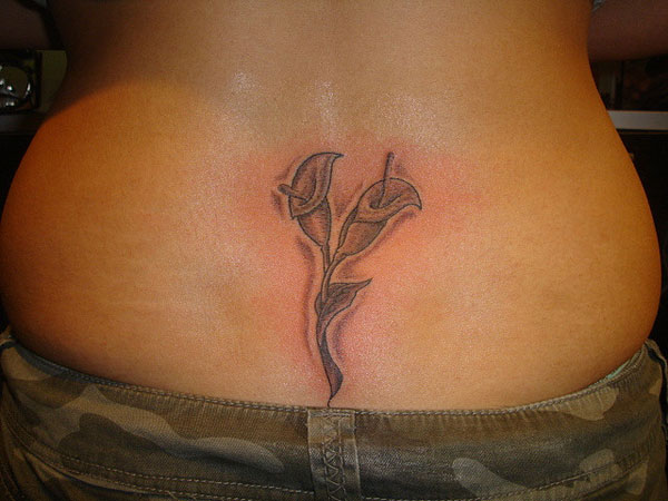 Dvojité kvetinové tetovanie