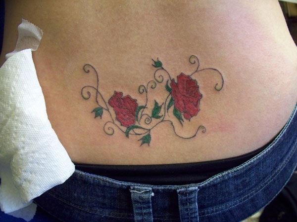 Tetovanie červených ruží