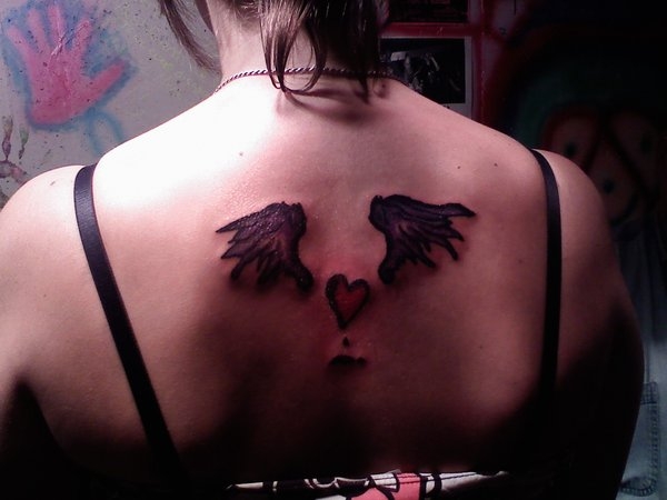 Emo Heart With Wings