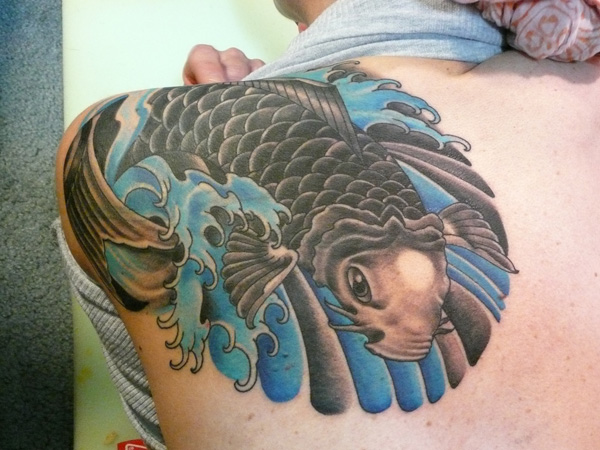 Velika tetovaža rib Koi