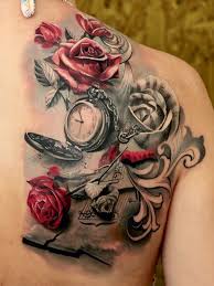 tetovaža vrtnice in ure