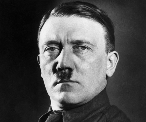 Uradna slika Hitlerja