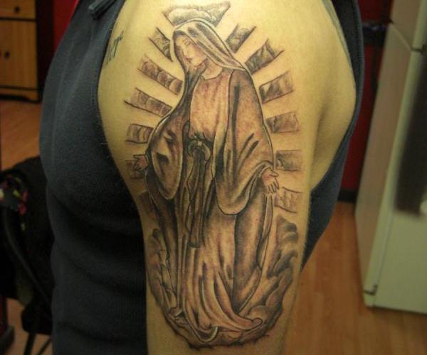 Tradičné tetovanie Mary