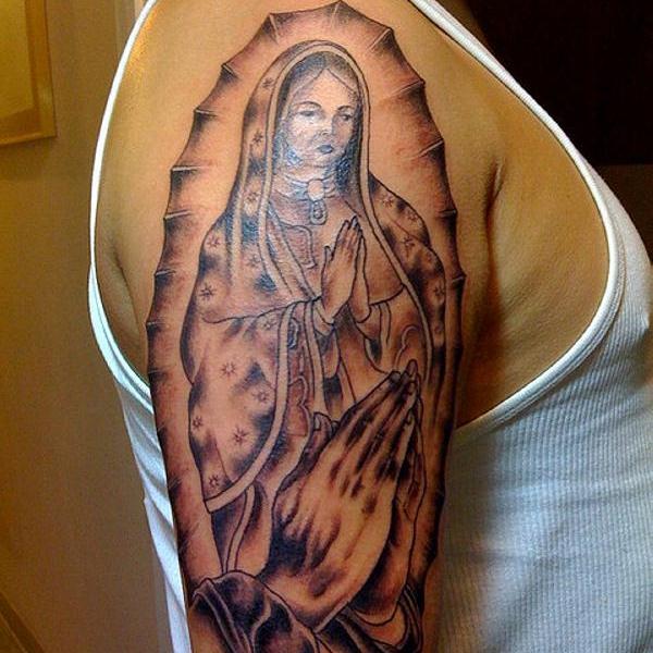 Tetovanie na rukáve Panny Márie