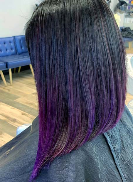 Subtilni temno vijolični lasje ombre
