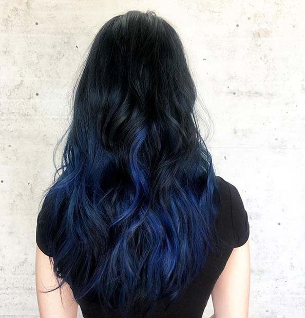 Čierna až modrá farba na vlasy