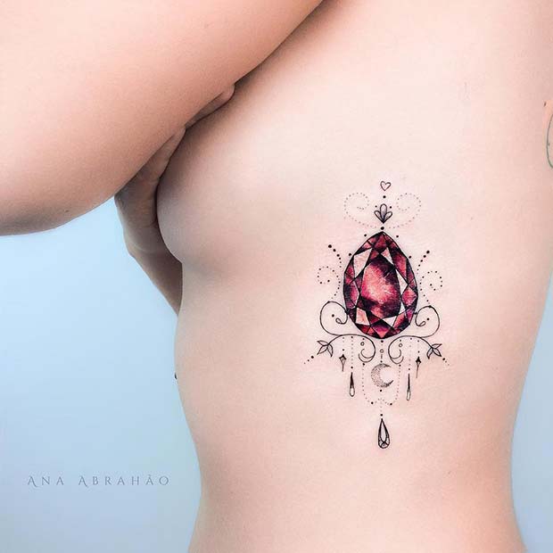 Nápad na tetovanie drahokamu rebrom pre dievčatá