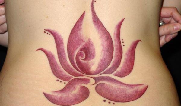 Tetovanie v lotosovom kvete