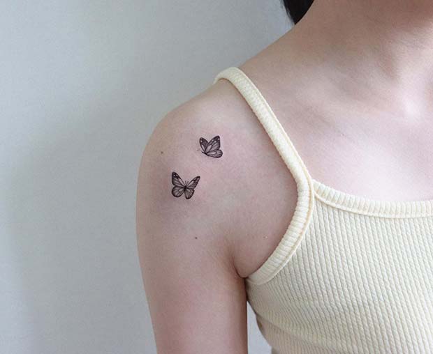 Malé tetovanie na ramená