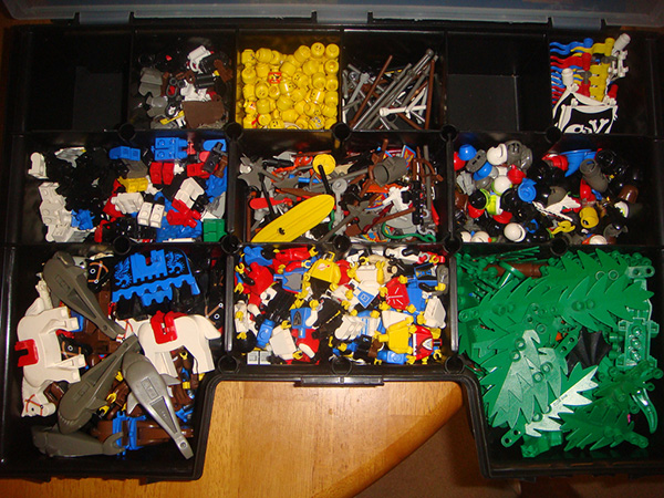 Depozitare Lego organizată