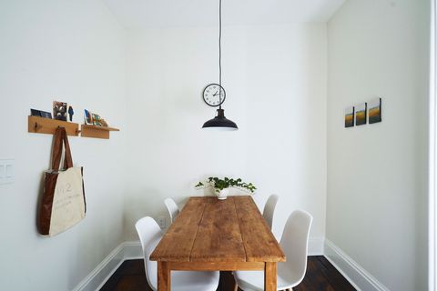 Soba, pohištvo, miza, lastnina, notranje oblikovanje, jedilnica, stena, hiša, les, tla,
